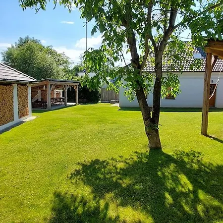 Willa Degustacni Dum *