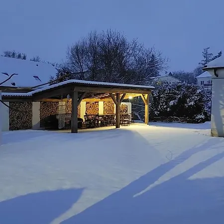 Willa Degustacni Dum *