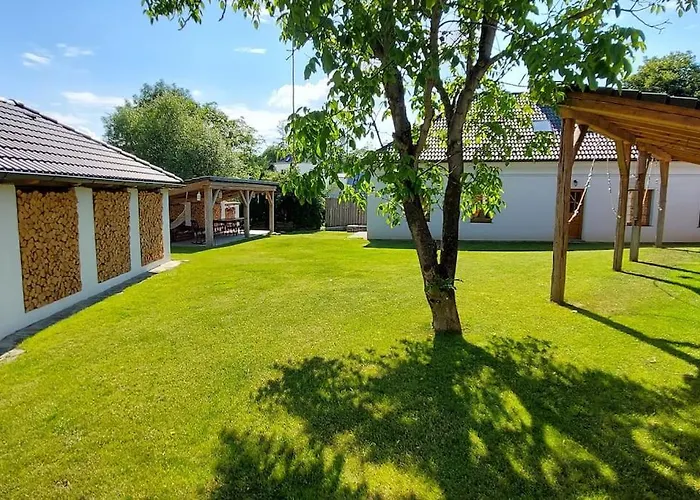 Willa Degustacni Dum *